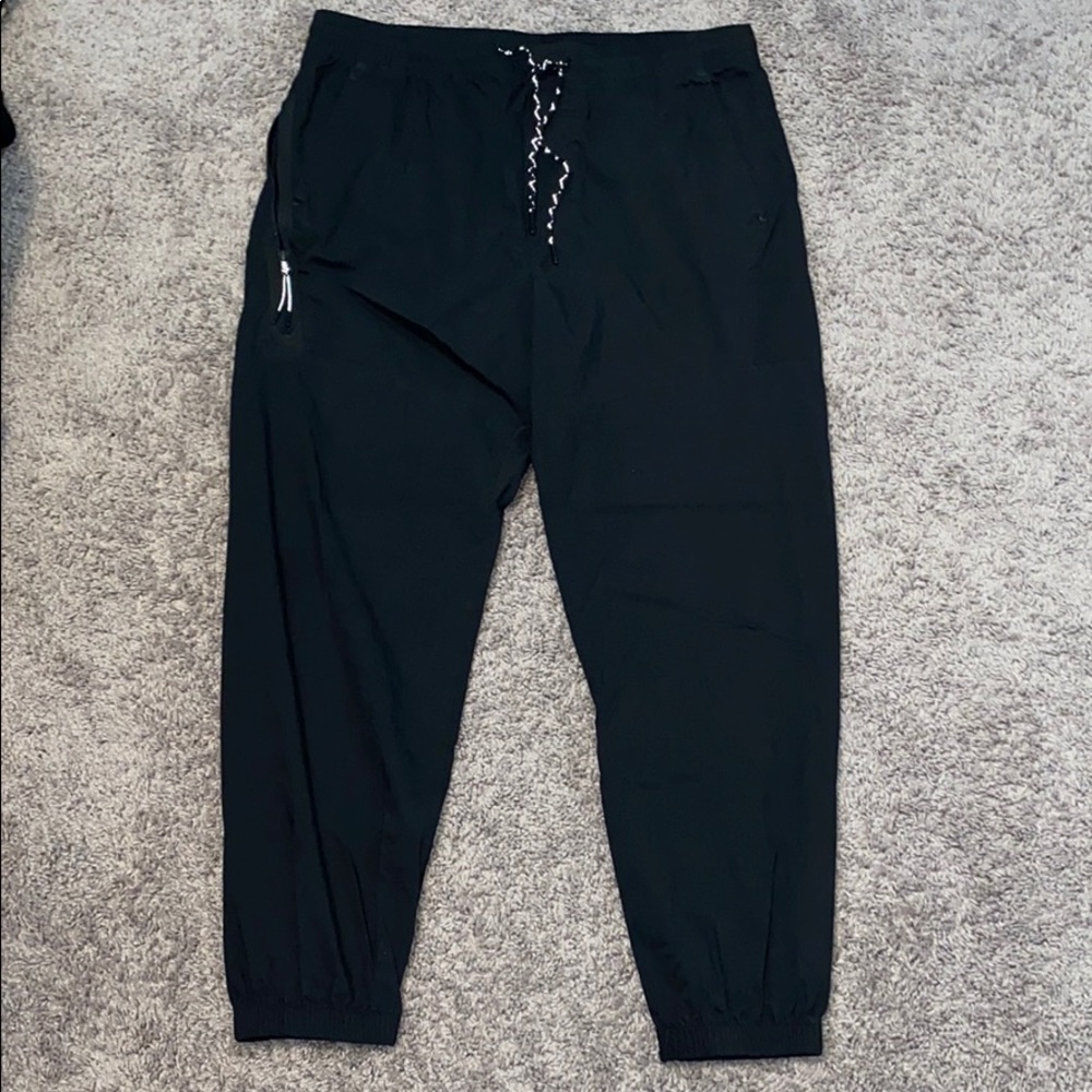 American Eagle Jogger pants
